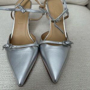 NWOT Aeyde Marianna Silver Heels with Pointed Toe and Slingback Design Size 38